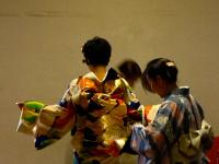 La vestizione del KIMONO